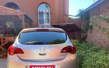 Opel Astra J, 2012 год, 820 000 рублей, 3 фотография