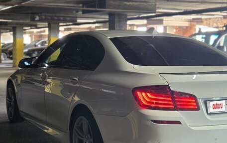 BMW 5 серия, 2015 год, 1 630 000 рублей, 7 фотография