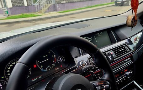 BMW 5 серия, 2015 год, 1 630 000 рублей, 9 фотография