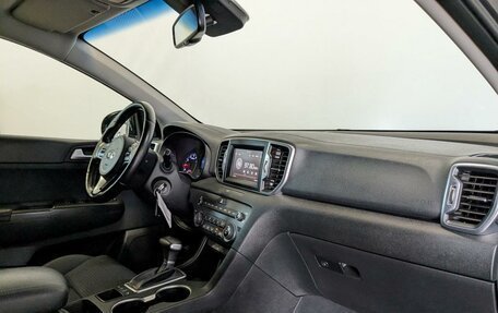 KIA Sportage IV рестайлинг, 2018 год, 1 975 000 рублей, 11 фотография