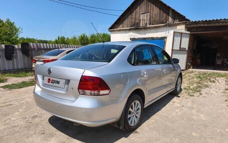 Volkswagen Polo VI (EU Market), 2011 год, 900 000 рублей, 3 фотография