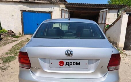 Volkswagen Polo VI (EU Market), 2011 год, 900 000 рублей, 7 фотография