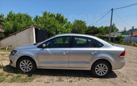 Volkswagen Polo VI (EU Market), 2011 год, 900 000 рублей, 5 фотография