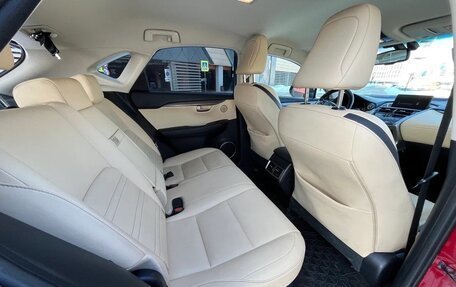 Lexus NX I, 2017 год, 2 350 000 рублей, 5 фотография