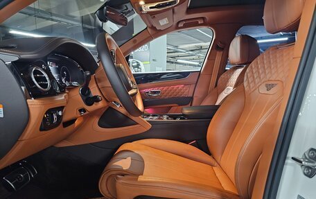 Bentley Bentayga I, 2022 год, 20 737 736 рублей, 7 фотография