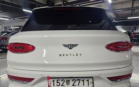 Bentley Bentayga I, 2022 год, 20 737 736 рублей, 5 фотография