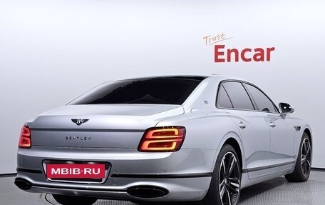 Bentley Flying Spur, 2020 год, 18 159 306 рублей, 2 фотография