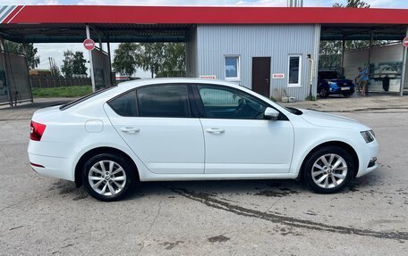 Skoda Octavia, 2019 год, 1 690 000 рублей, 3 фотография