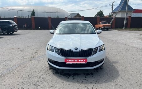 Skoda Octavia, 2019 год, 1 690 000 рублей, 2 фотография