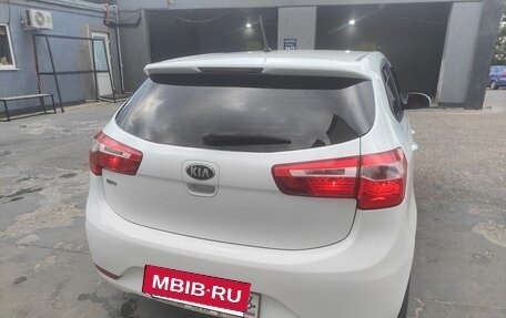 KIA Rio III рестайлинг, 2014 год, 990 000 рублей, 4 фотография