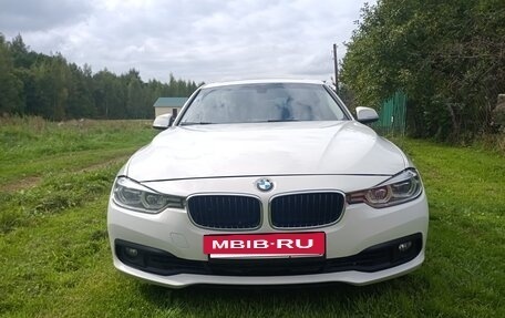 BMW 3 серия, 2017 год, 2 560 000 рублей, 4 фотография