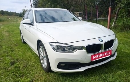 BMW 3 серия, 2017 год, 2 560 000 рублей, 3 фотография