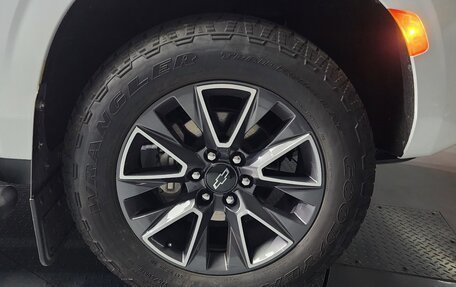 Chevrolet Suburban, 2021 год, 9 754 137 рублей, 5 фотография