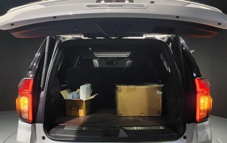 Chevrolet Suburban, 2021 год, 9 754 137 рублей, 3 фотография