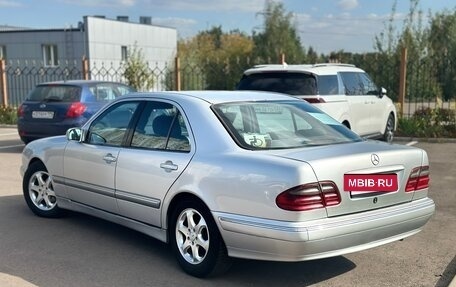 Mercedes-Benz E-Класс, 2001 год, 810 000 рублей, 5 фотография