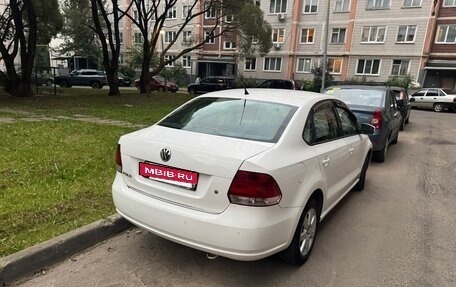 Volkswagen Polo VI (EU Market), 2011 год, 650 000 рублей, 3 фотография