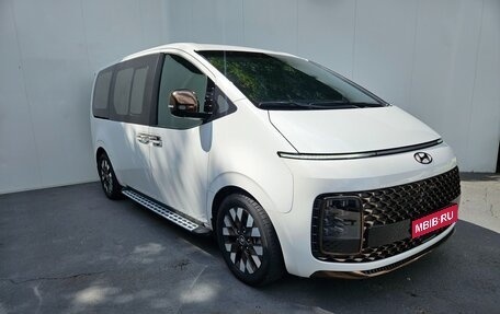 Hyundai Staria, 2022 год, 3 303 000 рублей, 1 фотография