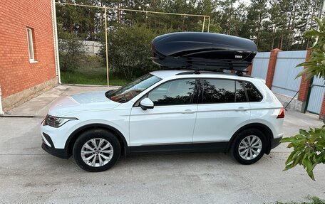 Volkswagen Tiguan II, 2021 год, 2 490 000 рублей, 3 фотография