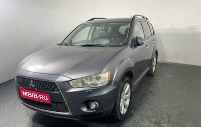 Mitsubishi Outlander III рестайлинг 3, 2011 год, 1 100 000 рублей, 1 фотография