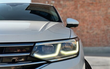 Volkswagen Tiguan II, 2020 год, 3 350 000 рублей, 10 фотография
