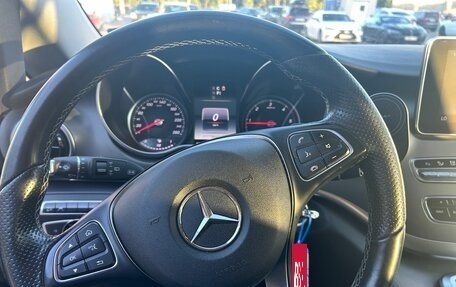 Mercedes-Benz V-Класс, 2016 год, 4 500 000 рублей, 3 фотография