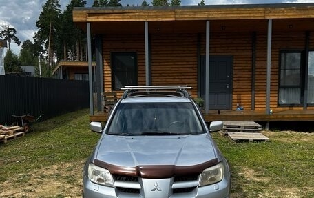 Mitsubishi Outlander III рестайлинг 3, 2005 год, 550 000 рублей, 5 фотография