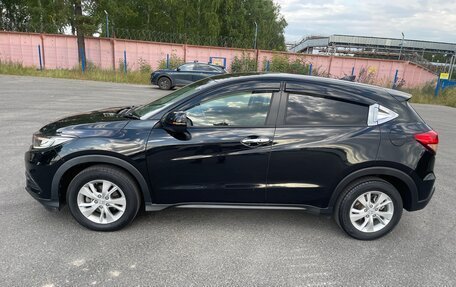 Honda Vezel, 2019 год, 2 000 000 рублей, 3 фотография