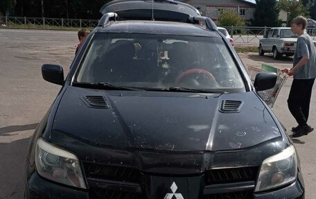 Mitsubishi Outlander III рестайлинг 3, 2007 год, 550 000 рублей, 1 фотография