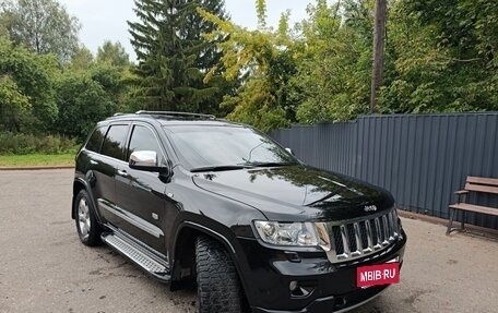 Jeep Grand Cherokee, 2011 год, 2 000 000 рублей, 1 фотография