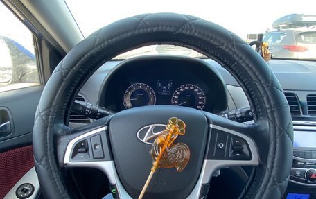 Hyundai Solaris II рестайлинг, 2011 год, 750 000 рублей, 2 фотография