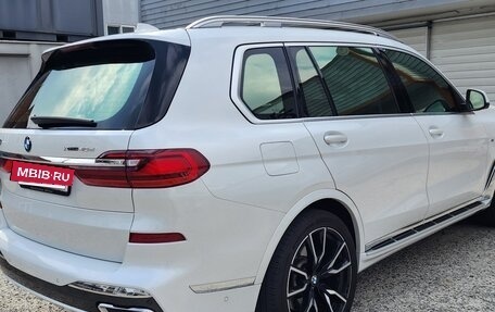 BMW X7, 2021 год, 7 800 000 рублей, 4 фотография