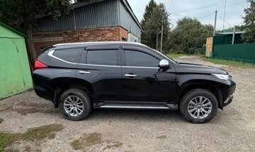 Mitsubishi Pajero Sport III рестайлинг, 2018 год, 3 000 000 рублей, 3 фотография
