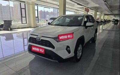 Toyota RAV4, 2020 год, 2 011 000 рублей, 1 фотография
