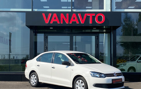 Volkswagen Polo VI (EU Market), 2013 год, 890 000 рублей, 3 фотография