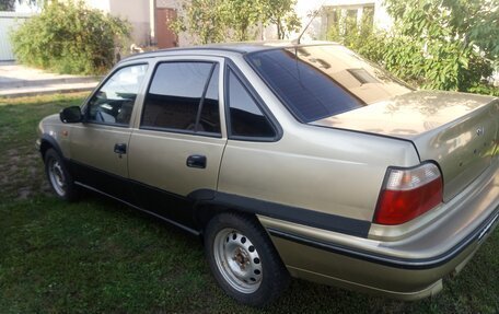 Daewoo Nexia I рестайлинг, 2005 год, 140 000 рублей, 1 фотография