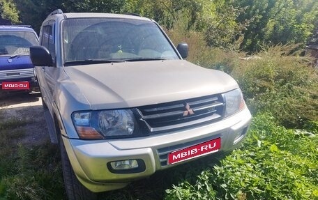 Mitsubishi Montero III, 2000 год, 500 000 рублей, 1 фотография