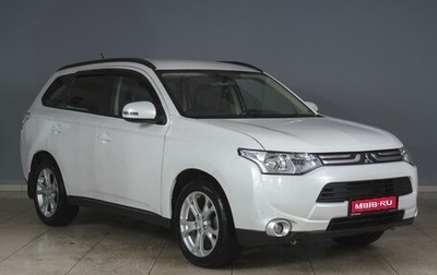 Mitsubishi Outlander III рестайлинг 3, 2013 год, 1 449 000 рублей, 1 фотография