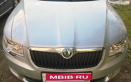 Skoda Superb III рестайлинг, 2013 год, 1 700 000 рублей, 1 фотография