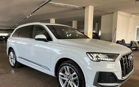 Audi Q7, 2023 год, 9 287 000 рублей, 1 фотография