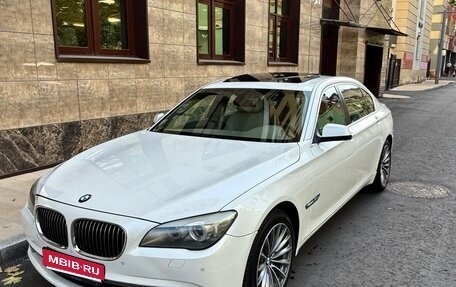 BMW 7 серия, 2011 год, 1 360 000 рублей, 1 фотография