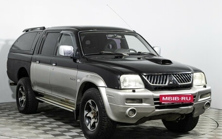 Mitsubishi L200 III рестайлинг, 2005 год, 549 585 рублей, 3 фотография
