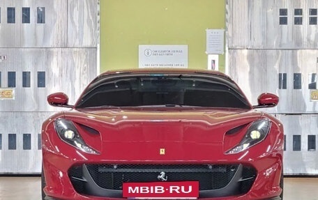 Ferrari 812, 2021 год, 36 467 752 рублей, 3 фотография