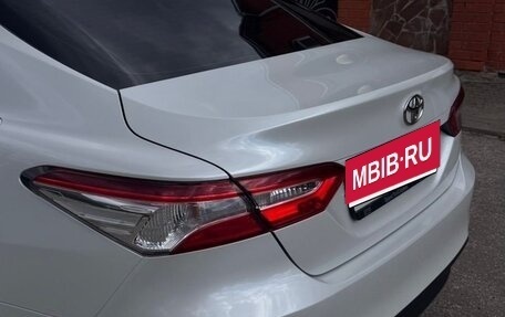 Toyota Camry, 2020 год, 3 050 000 рублей, 2 фотография