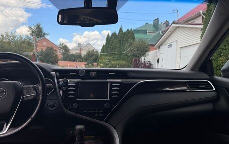 Toyota Camry, 2020 год, 3 050 000 рублей, 12 фотография