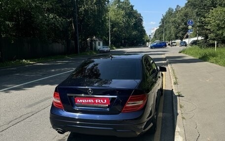 Mercedes-Benz C-Класс, 2011 год, 1 599 000 рублей, 1 фотография