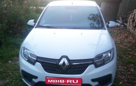 Renault Logan II, 2021 год, 650 000 рублей, 1 фотография