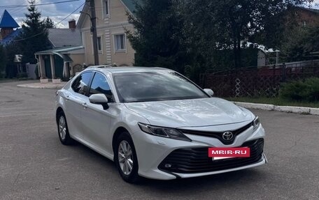 Toyota Camry, 2020 год, 3 050 000 рублей, 9 фотография