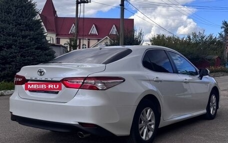 Toyota Camry, 2020 год, 3 050 000 рублей, 6 фотография