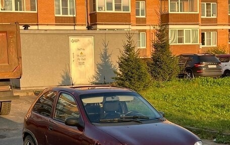 Opel Corsa B, 2000 год, 75 000 рублей, 1 фотография