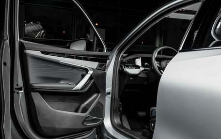 Geely Atlas, 2024 год, 4 417 190 рублей, 8 фотография